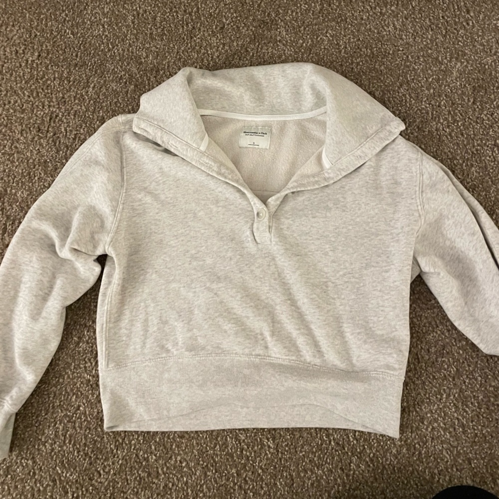 Abercrombie Women’s Sweatshirt